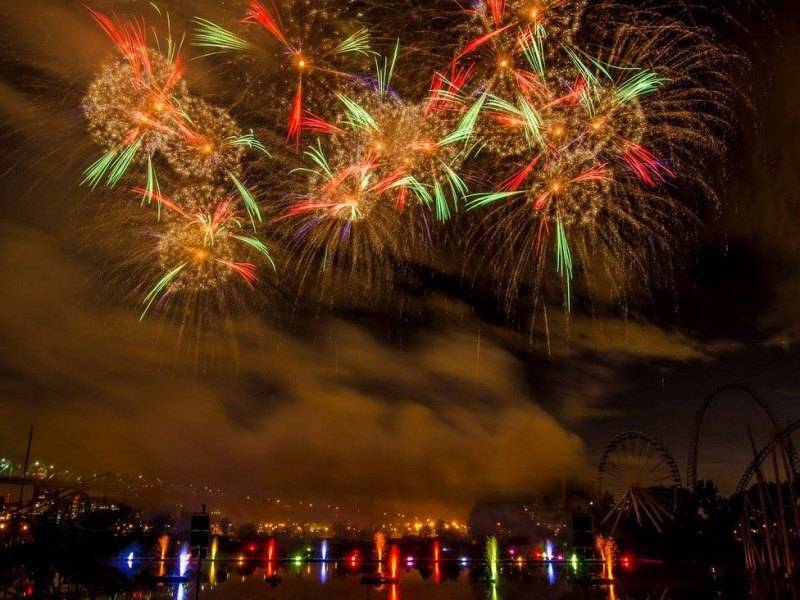 Montreal - L'International Des Feux Loto-Quebec